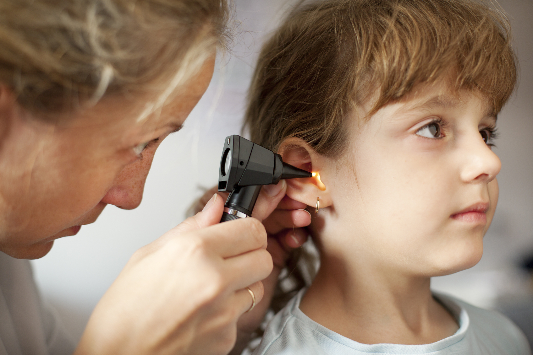 中耳炎怎么治疗除根?孩子中耳炎如何治疗?_三优号